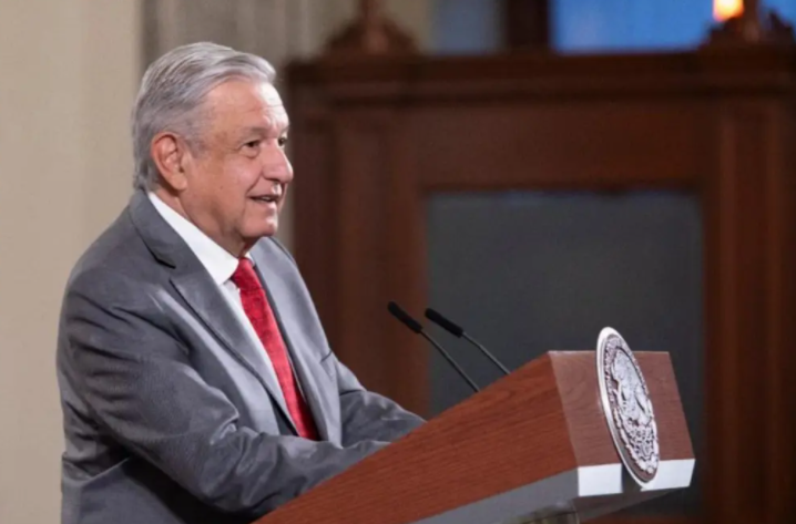 “NO ME PUEDO MOJAR, ME ENFERMO”, DICE AMLO SOBRE RECORRIDOS EN TABASCO